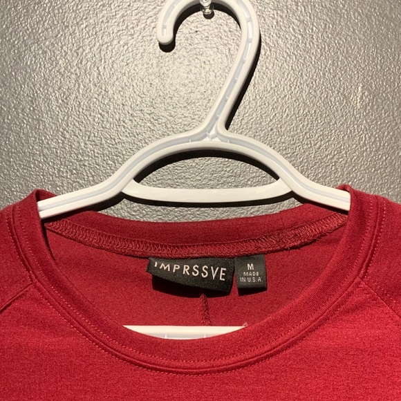 Scooped t-shirts - Picture 2 of 6